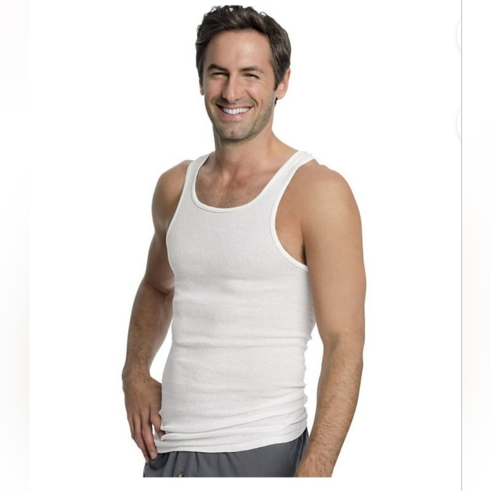 NWOT of 3 Men's tagless Hanes White tank top undershirts sz XXL